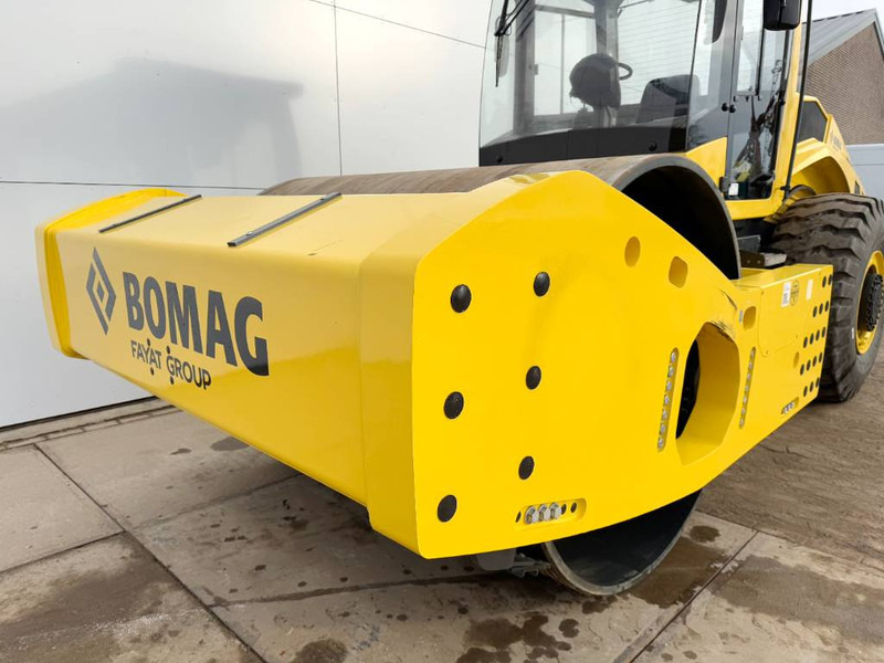 Jyrä Bomag BW226D-5CL - NEW / Cummins engine: kuva Jyrä Bomag BW226D-5CL - NEW / Cummins engine