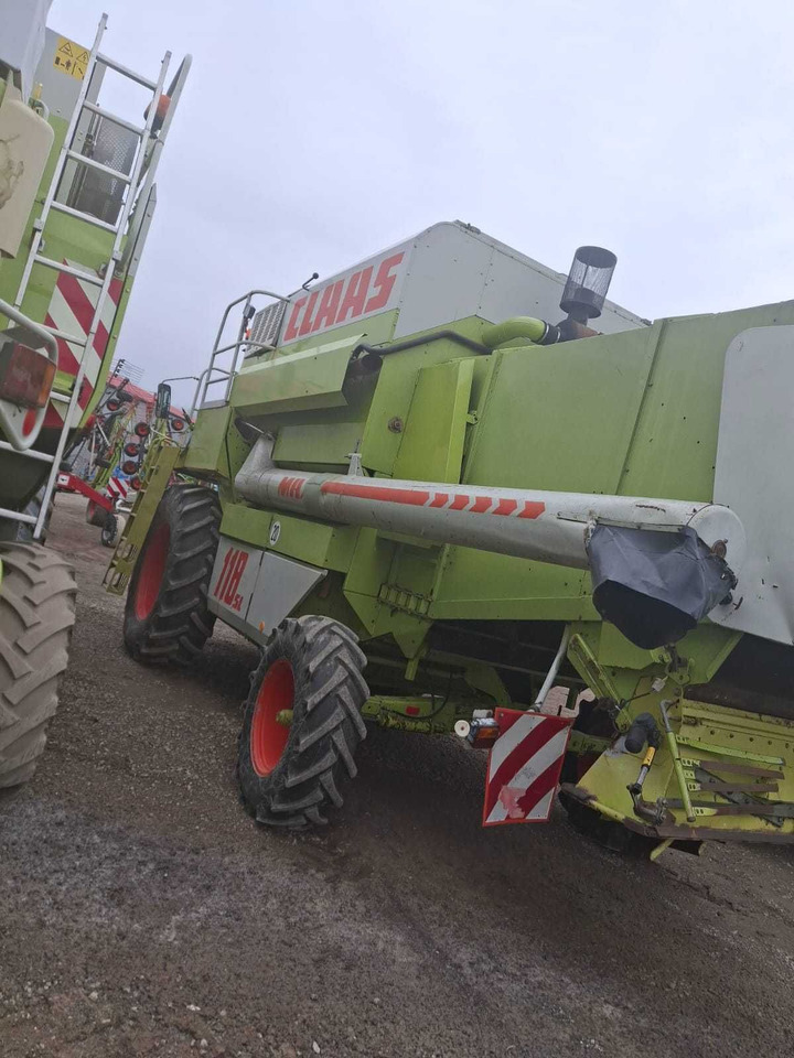 Leikkuupuimuri Claas dominator 118 sl Maxi: kuva Leikkuupuimuri Claas dominator 118 sl Maxi