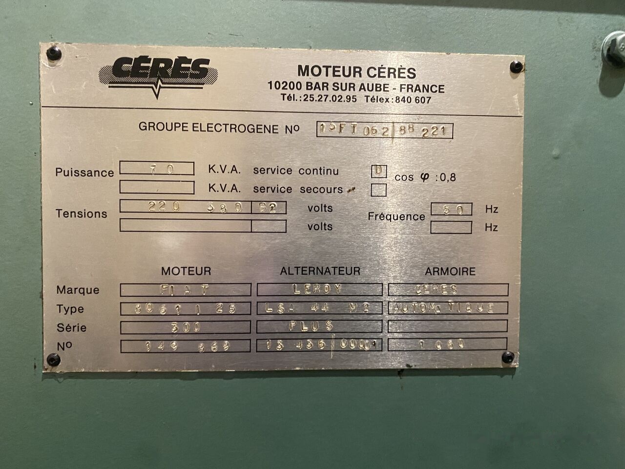 Sähkögeneraattori IVECO 80 kVa 8061: kuva Sähkögeneraattori IVECO 80 kVa 8061