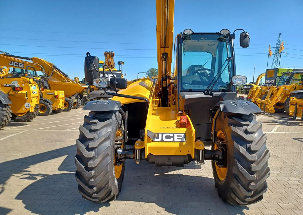 Kurottaja JCB 531-70: kuva Kurottaja JCB 531-70