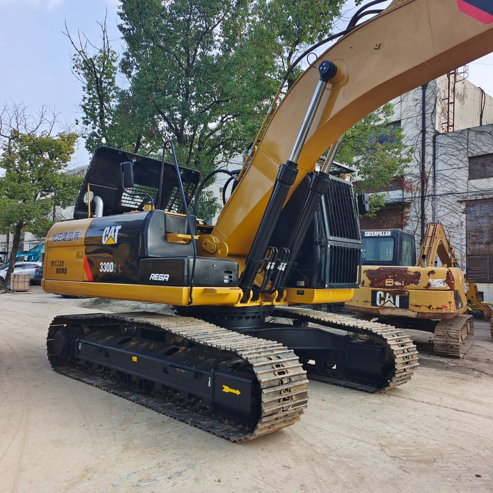 Leasing  CAT 330D2L CAT 330D2L: kuva Leasing  CAT 330D2L CAT 330D2L