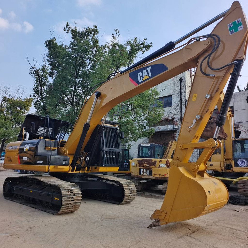 Telakaivukone CAT 330D2L: kuva Telakaivukone CAT 330D2L