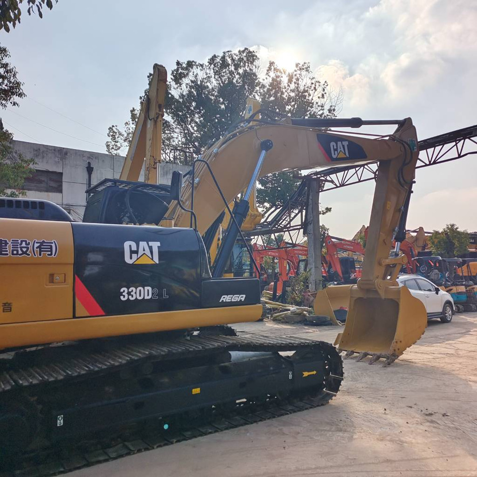 Leasing  CAT 330D2L CAT 330D2L: kuva Leasing  CAT 330D2L CAT 330D2L