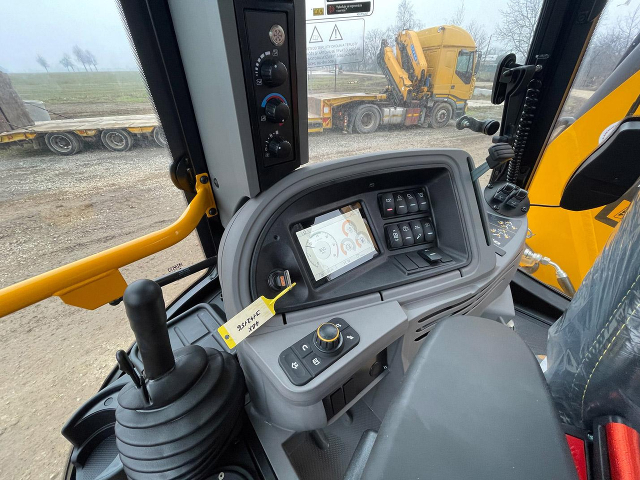 Leasing  JCB 4CX, PRO, AEC JCB 4CX, PRO, AEC: kuva Leasing  JCB 4CX, PRO, AEC JCB 4CX, PRO, AEC