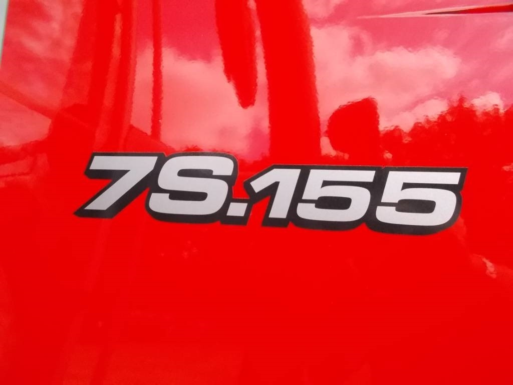 Uusi Traktori Massey Ferguson 7S.155 Dyna 6: kuva Uusi Traktori Massey Ferguson 7S.155 Dyna 6