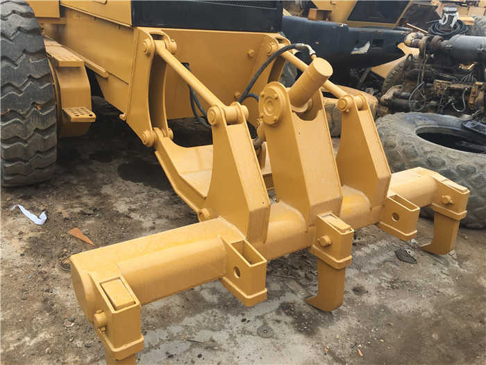 Tiehöylä Good Price Used Caterpillar 120G 140g Motor Grader CAT 140k 140g 14H 14g 12G 120G motor grader: kuva Tiehöylä Good Price Used Caterpillar 120G 140g Motor Grader CAT 140k 140g 14H 14g 12G 120G motor grader