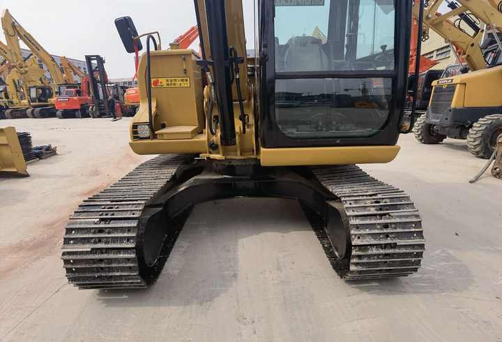 Telakaivukone Low price mini crawler excavator caterpillar excavator used cat 307D 307E 7 ton Small excavator for sale: kuva Telakaivukone Low price mini crawler excavator caterpillar excavator used cat 307D 307E 7 ton Small excavator for sale