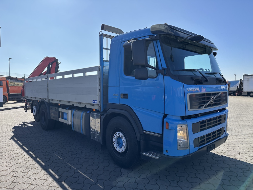 Nosturiauto, Lava-kuorma-auto Volvo FM 440 6x2  Fassi 155   Liftachse: kuva Nosturiauto, Lava-kuorma-auto Volvo FM 440 6x2  Fassi 155   Liftachse