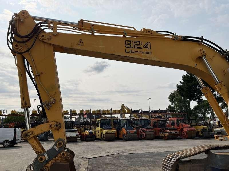 Telakaivukone Liebherr R924HDSL LITRONIC: kuva Telakaivukone Liebherr R924HDSL LITRONIC