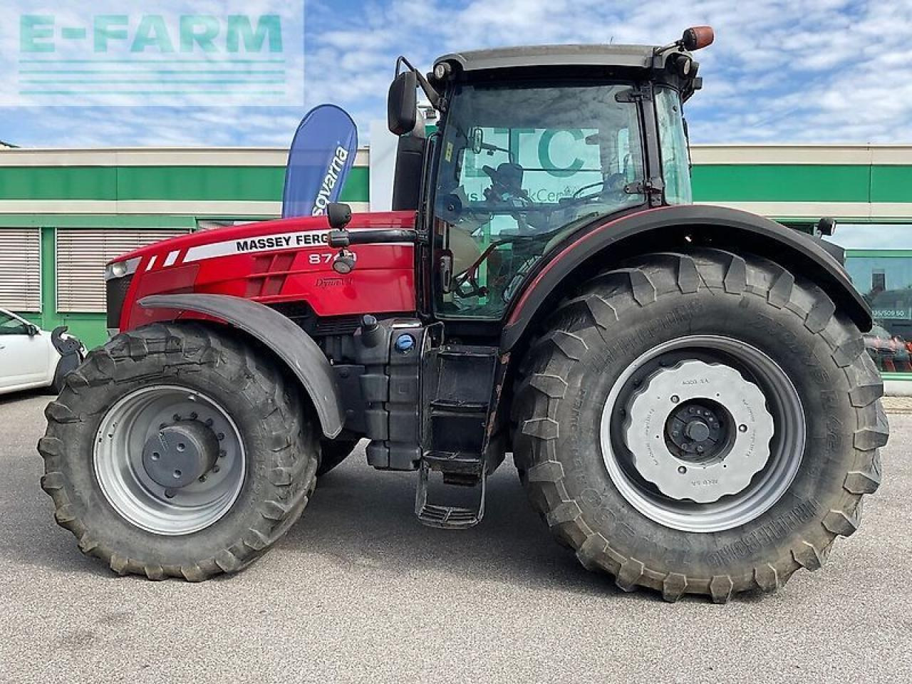 Traktori Massey Ferguson 8737 dyna vt: kuva Traktori Massey Ferguson 8737 dyna vt