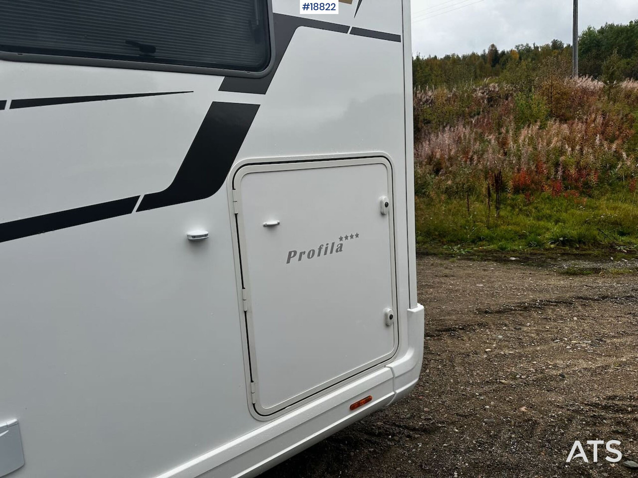 Puoli-integroitu asuntoauto Eura MOBIL PROFILA 726 QF: kuva Puoli-integroitu asuntoauto Eura MOBIL PROFILA 726 QF