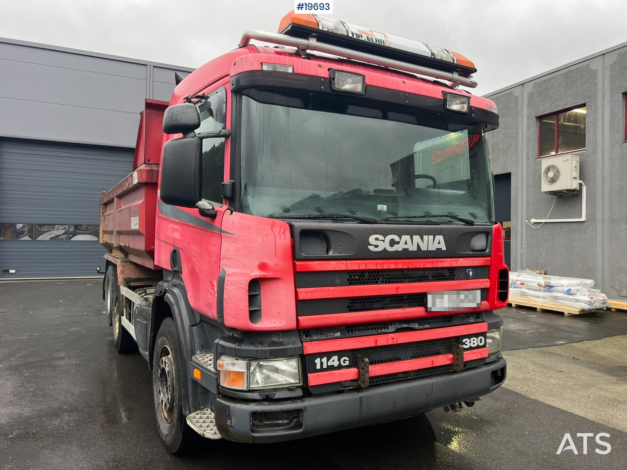 Kippiauto kuorma-auto Scania P114: kuva Kippiauto kuorma-auto Scania P114