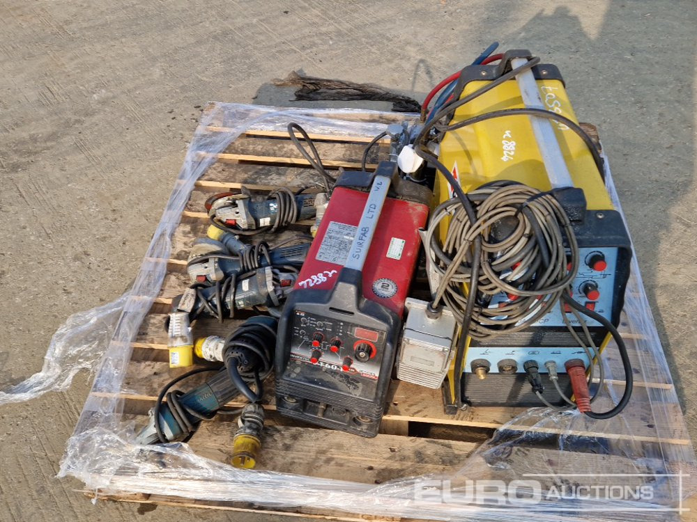 Rakennustarvikkeet Cobel Welder Generator, Invertec V160 Welder Generator, Makita 110 Volt Angle Grinder (5 of): kuva Rakennustarvikkeet Cobel Welder Generator, Invertec V160 Welder Generator, Makita 110 Volt Angle Grinder (5 of)