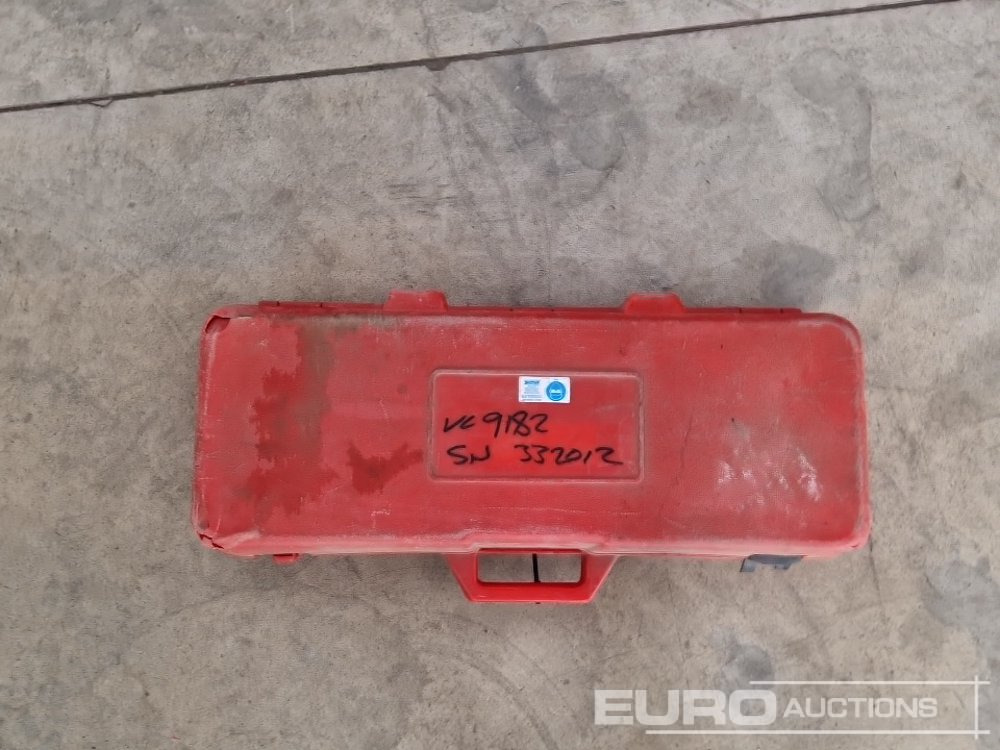 Rakennustarvikkeet Dimas TC470 Tile Cutter: kuva Rakennustarvikkeet Dimas TC470 Tile Cutter