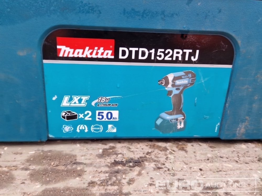 Rakennustarvikkeet Makita 110Volt Impact Gun, 110Volt Hammer Drill, Battery Impact Gun (2 of), Battery Hammer Drill, Spectra Laser Level: kuva Rakennustarvikkeet Makita 110Volt Impact Gun, 110Volt Hammer Drill, Battery Impact Gun (2 of), Battery Hammer Drill, Spectra Laser Level