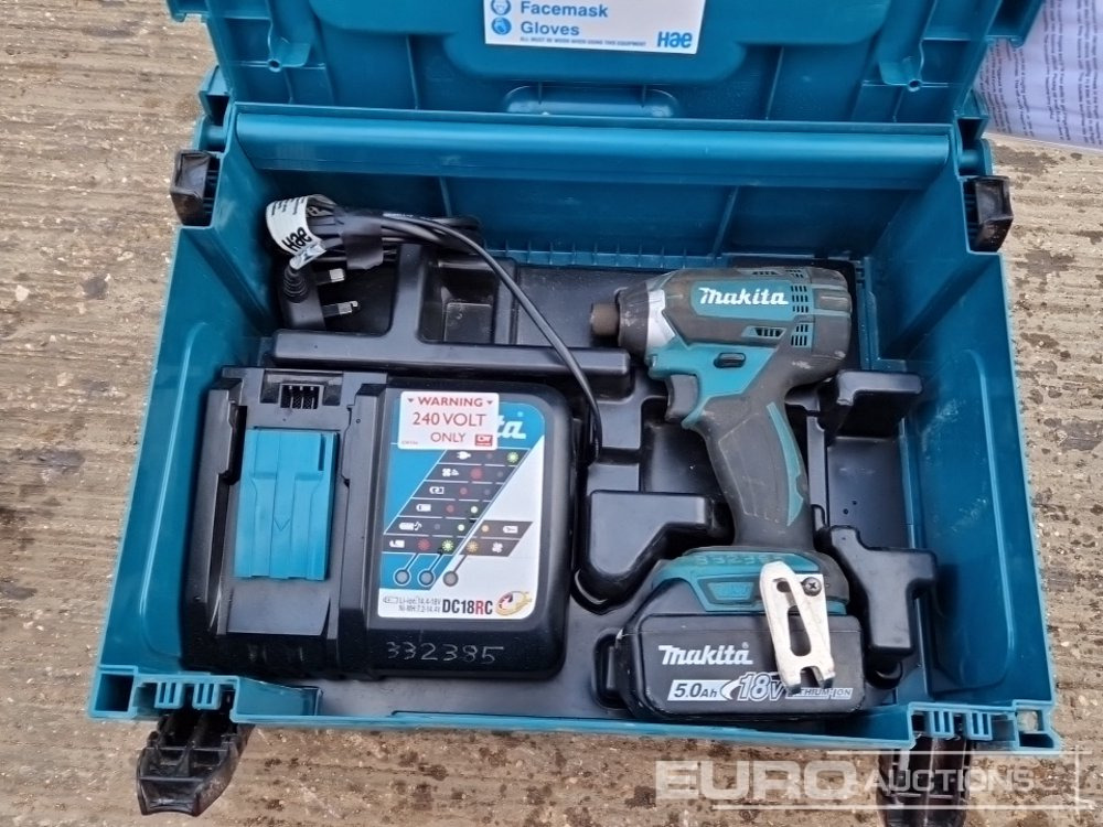 Rakennustarvikkeet Makita 110Volt Impact Gun, 110Volt Hammer Drill, Battery Impact Gun (2 of), Battery Hammer Drill, Spectra Laser Level: kuva Rakennustarvikkeet Makita 110Volt Impact Gun, 110Volt Hammer Drill, Battery Impact Gun (2 of), Battery Hammer Drill, Spectra Laser Level